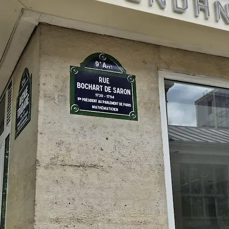 Appartamento 5 Personnes People Max Parigi